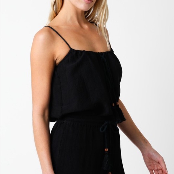 Elegant Black Women's Jumpsuit - Picture 4 of 10